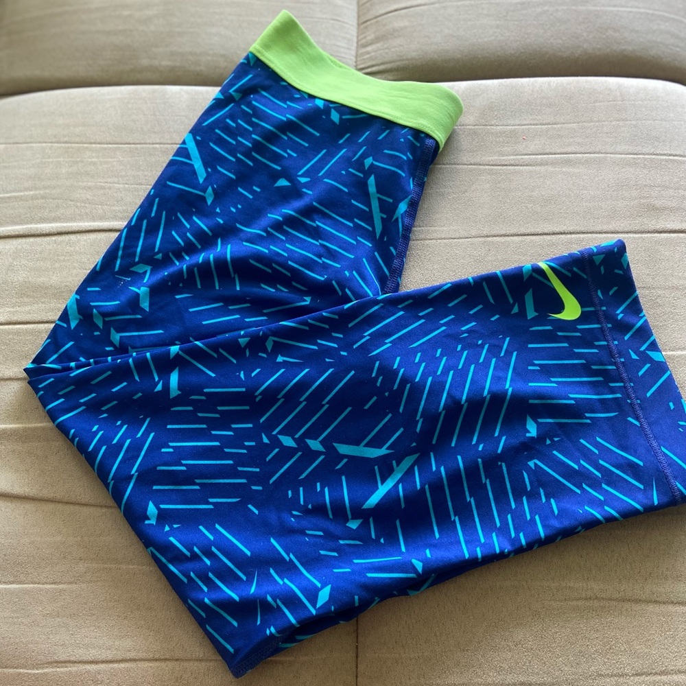 Nike leggings